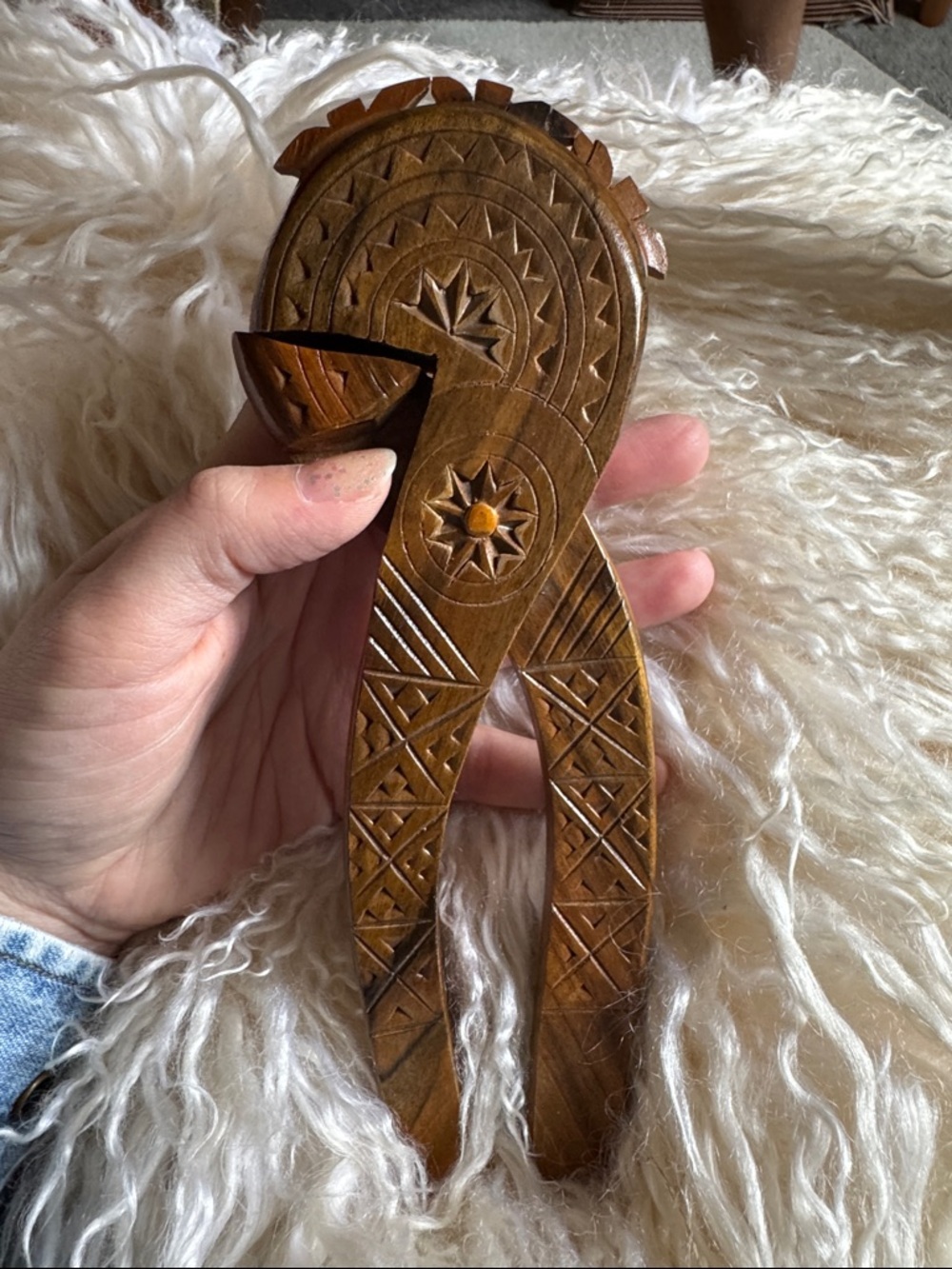 Hand-Carved Wooden Nutcracker - Natural Brown - Picture 5 of 8